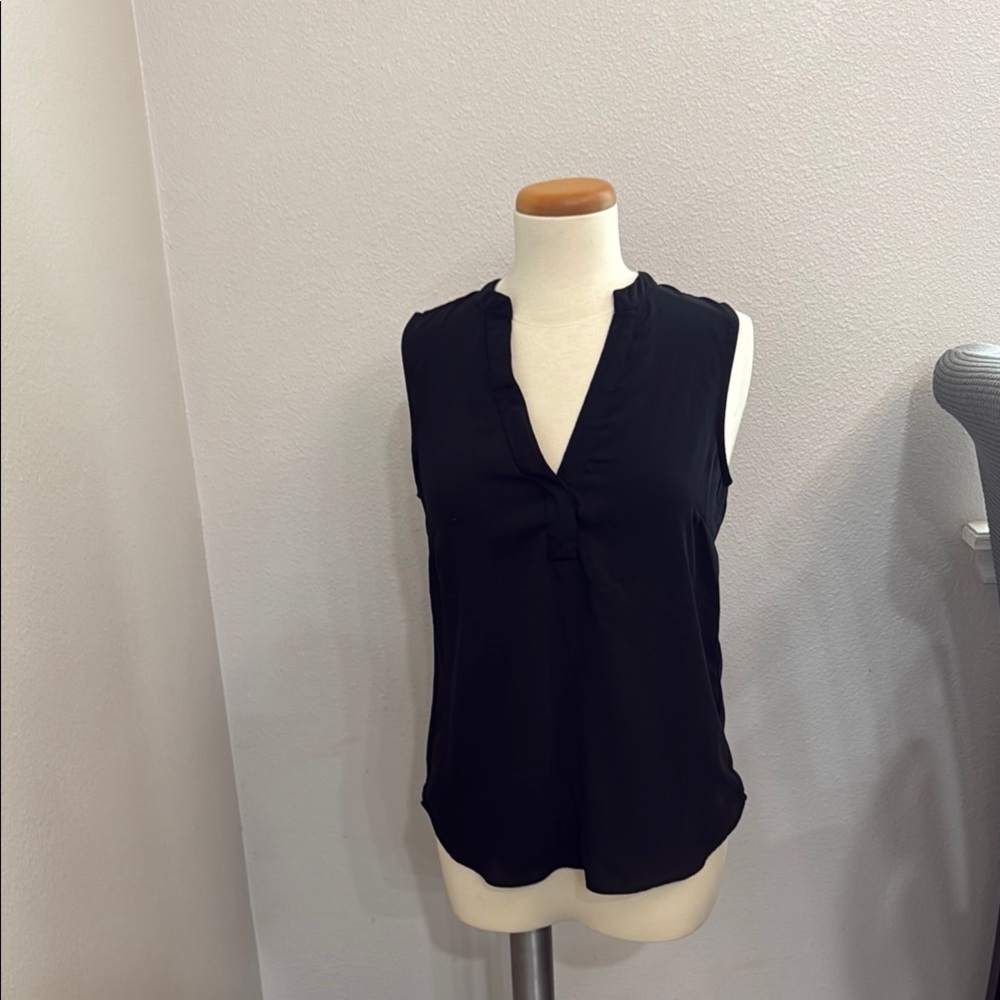 H&M Blue Sleeveless Tie Front Blouse